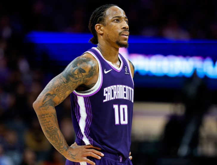 41分+11助攻!就在今天,一项由哈登保持的NBA纪录被德罗赞打破了